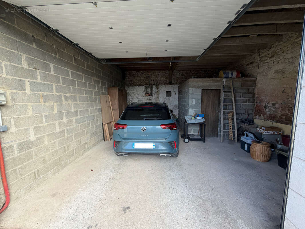 Maison à SAINT-SAUVEUR