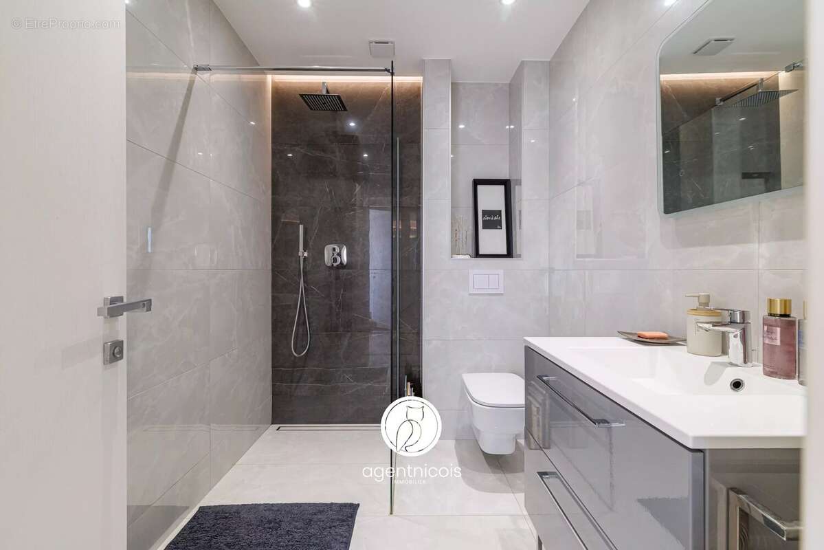 Appartement à VILLEFRANCHE-SUR-MER