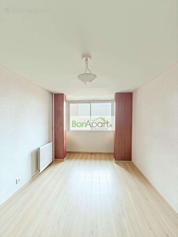 Appartement à RUNGIS