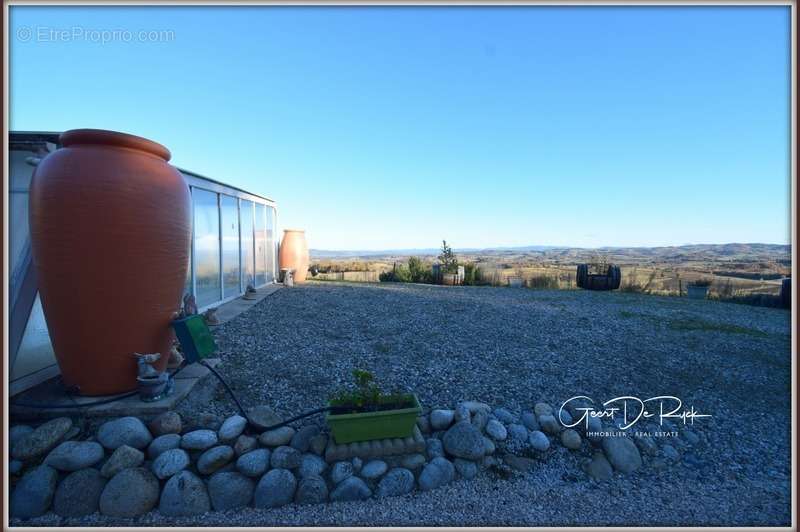 Maison à BELVEZE-DU-RAZES