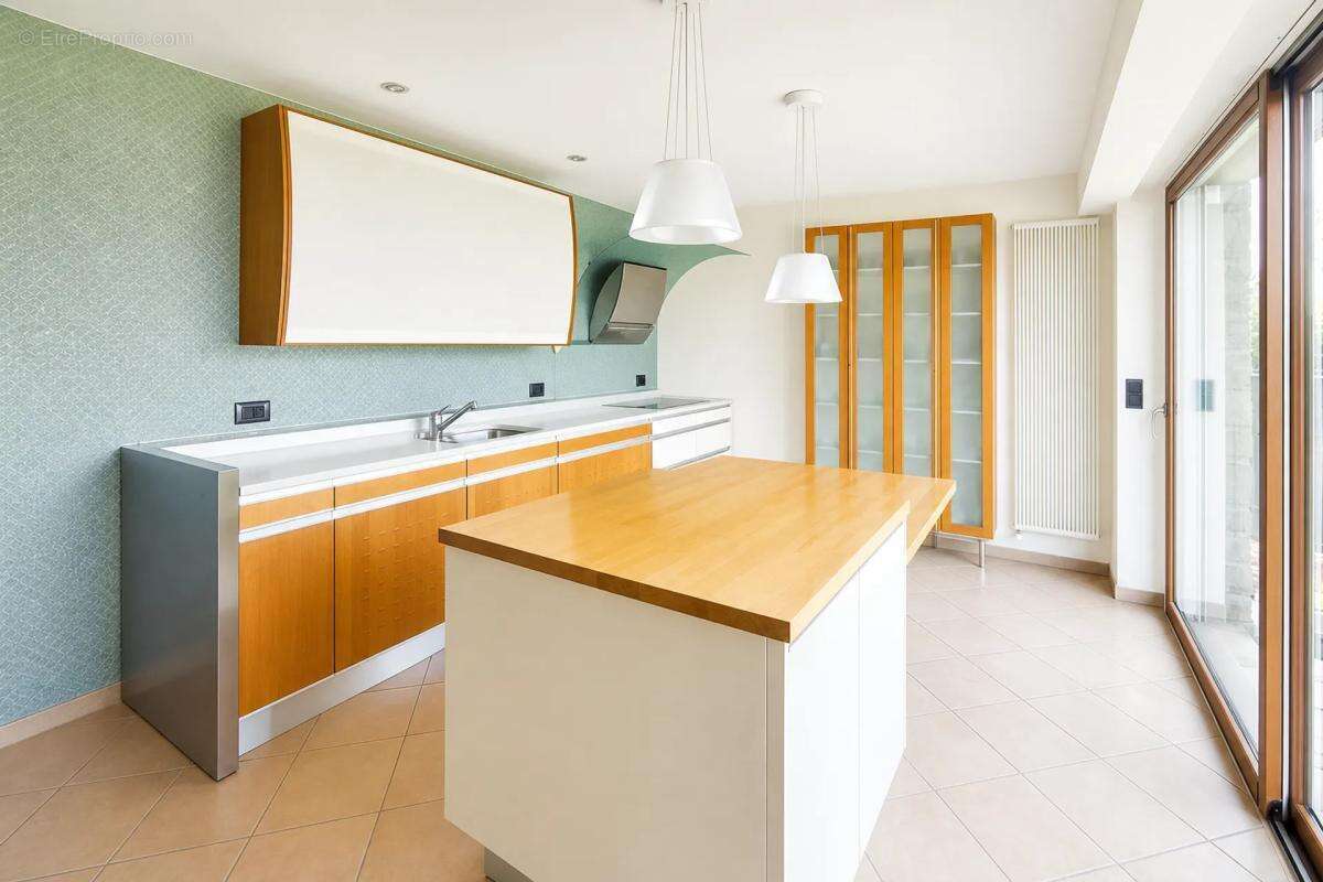 Maison 175 m² avec 5 chambres à Oisseau - photo 4