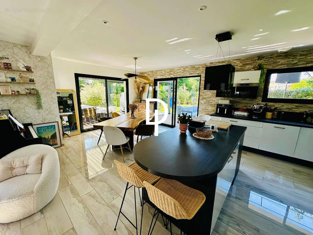 Maison 100 m² à Bosc-Guerard-Saint-Adrien  - photo 5