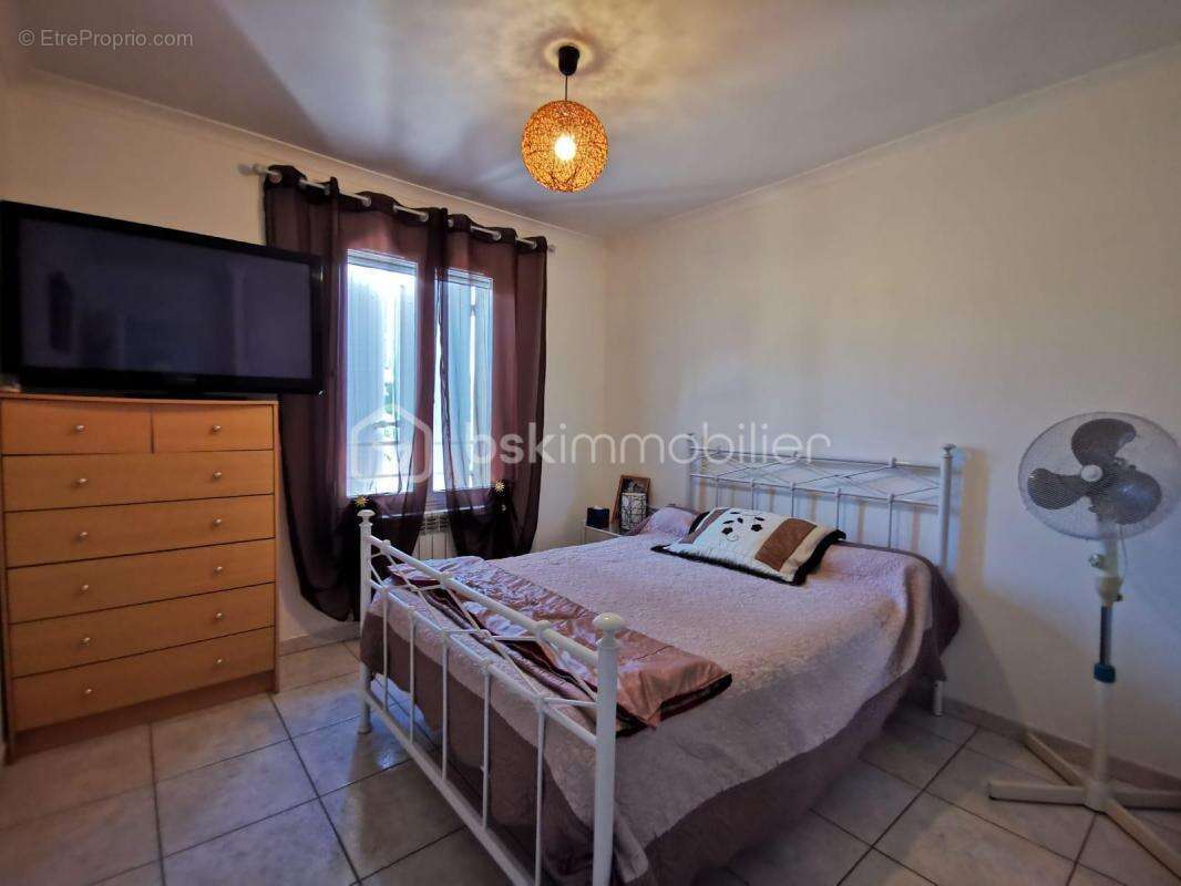 Maison à ROQUEMAURE