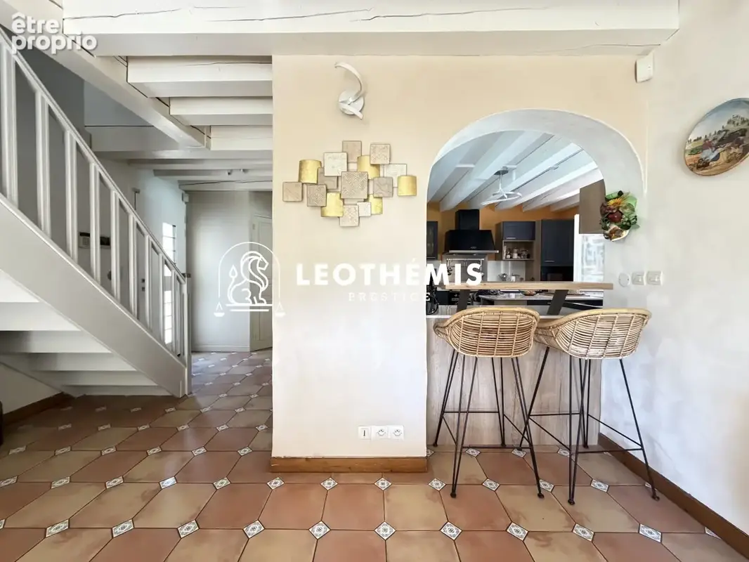 Maison 9 pièces 398 m² à vendre à Les Mathes (17570) - photo 6
