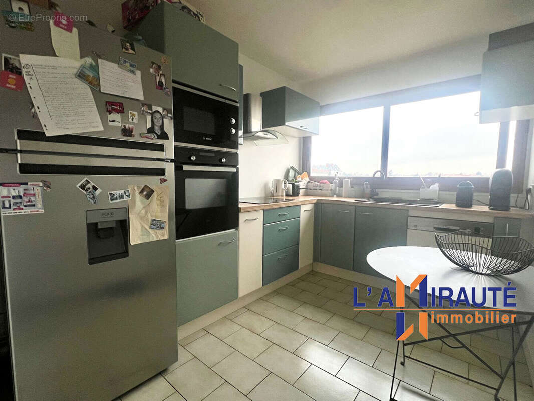 Appartement à HOUILLES