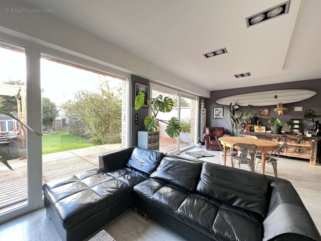 Maison à COUDEKERQUE-BRANCHE