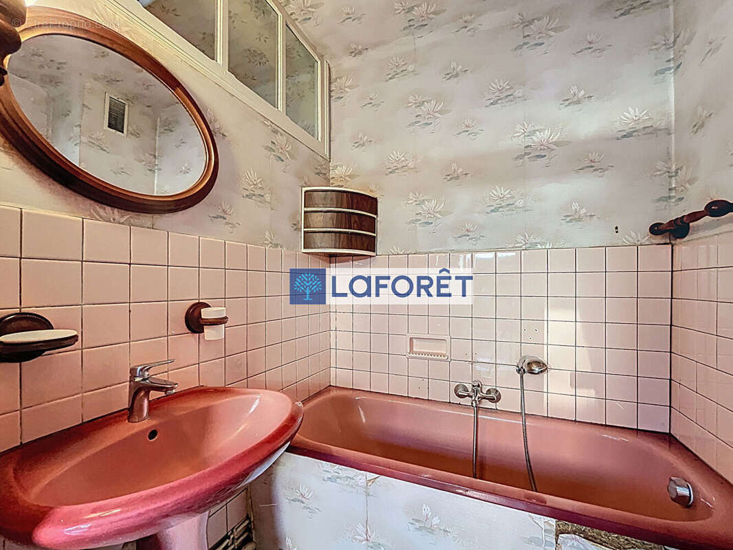 Maison à DOMMARTIN-LE-SAINT-PERE