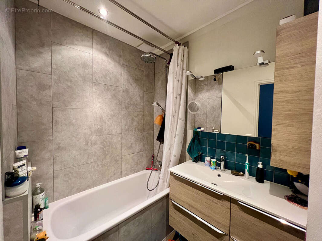 Maison à LE PERRAY-EN-YVELINES