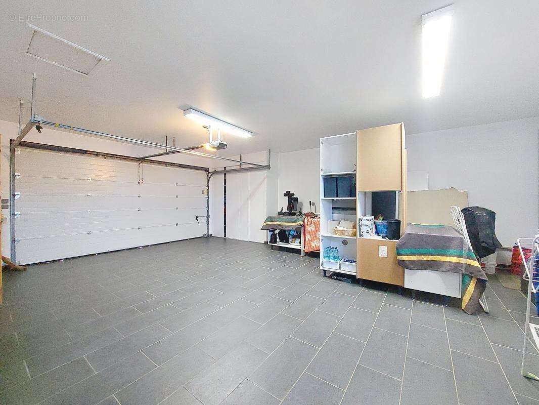 Maison à SAINT-BONNET-DE-MURE