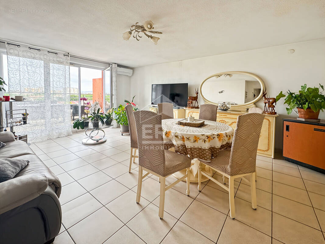 Appartement à MARSEILLE-14E
