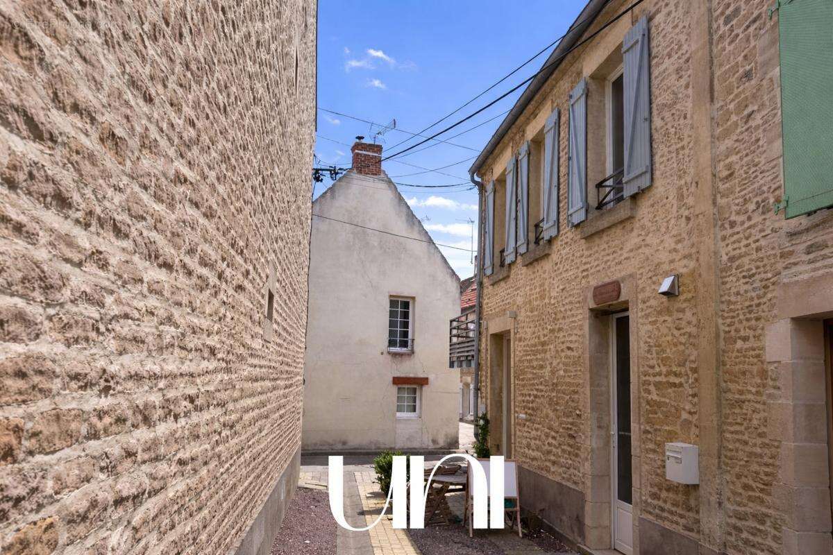 Maison à COURSEULLES-SUR-MER