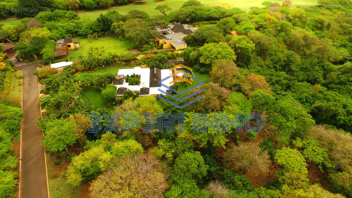 Maison à SAINT-DENIS