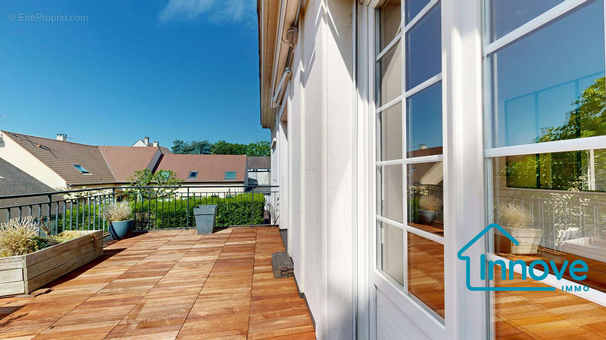 Appartement à NOISY-LE-ROI