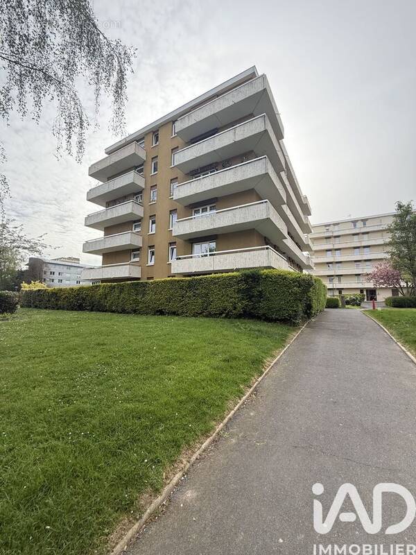 Photo 1 - Appartement à HEROUVILLE-SAINT-CLAIR