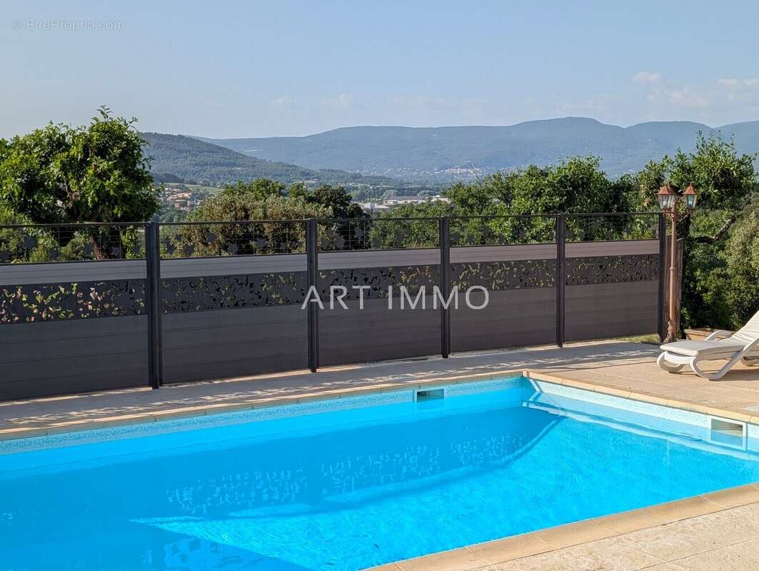 Propriete avec piscine et vues panoramiques - photo 2