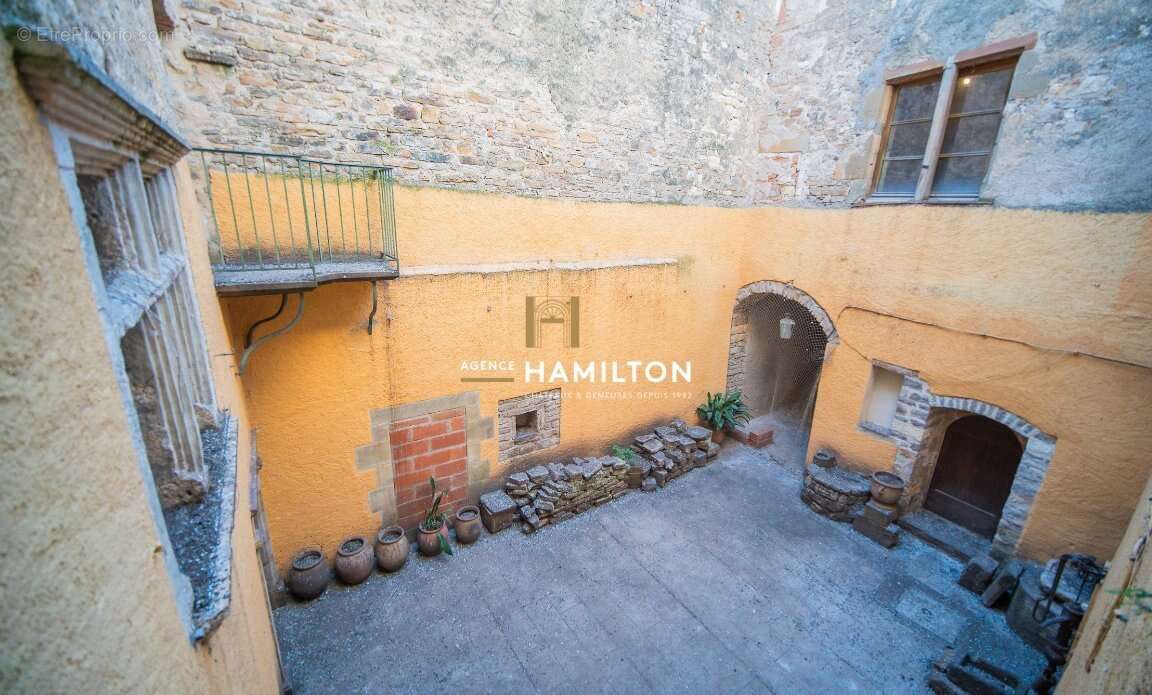 Maison à CORDES-SUR-CIEL