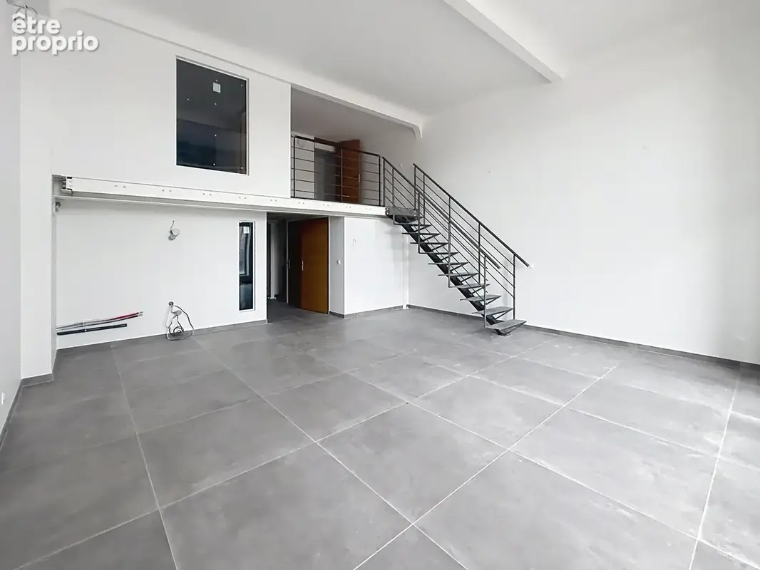 Loft d’exception de 120 m2 avec terrasse plein sud - photo 2