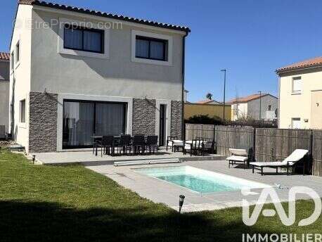 Photo 2 - Maison à VALERGUES