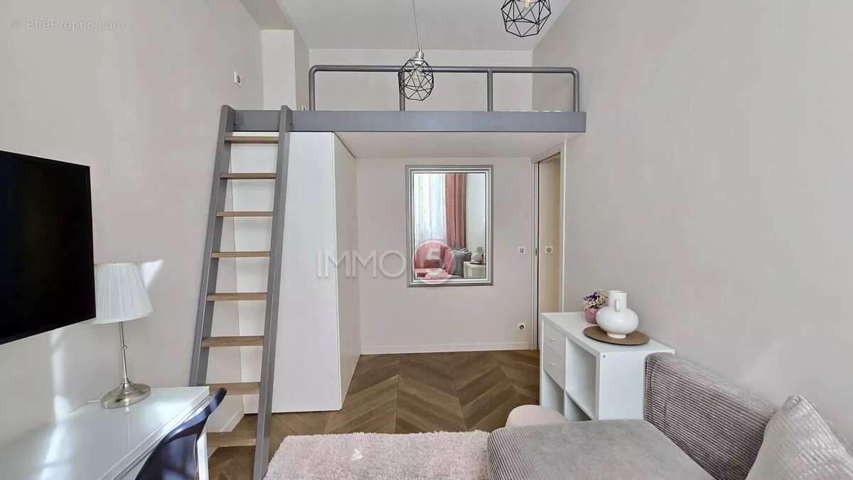 Appartement à LE RAINCY