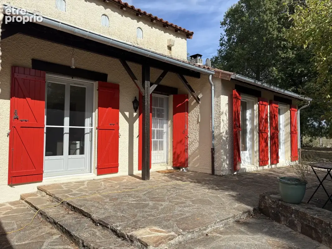 Château-Chervix : Maison de plain-pied avec 3 chambres sur un terrain clos de 6 964 m2 - photo 5