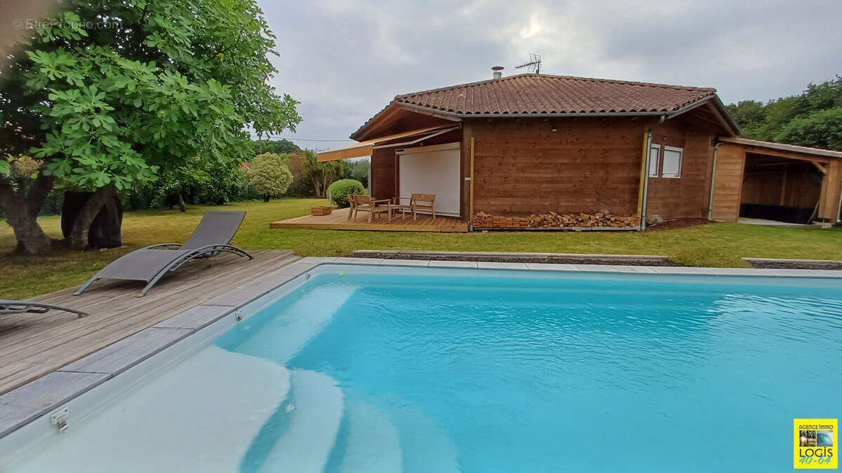 Maison à PORT-DE-LANNE