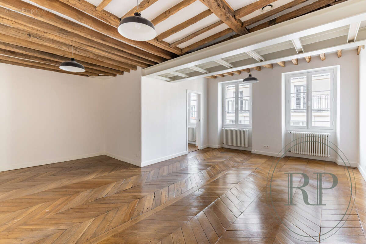 Appartement à PARIS-9E
