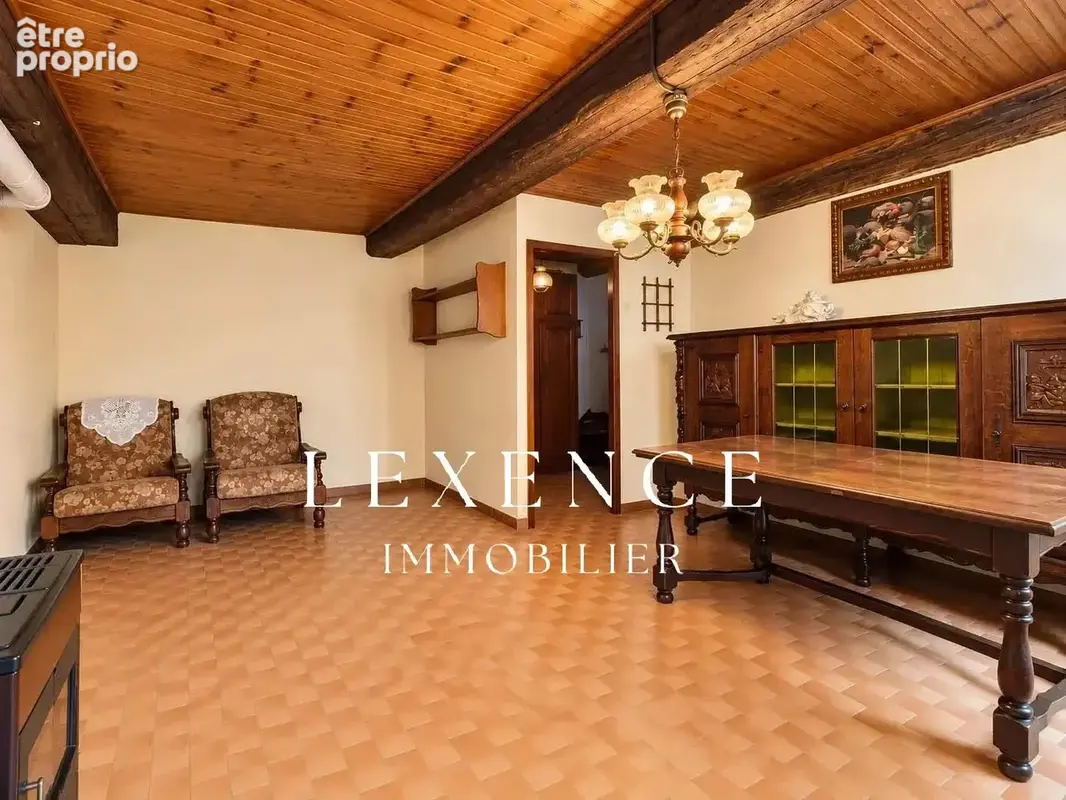 Immeuble de 135m² centre ville Mallemort - photo 23
