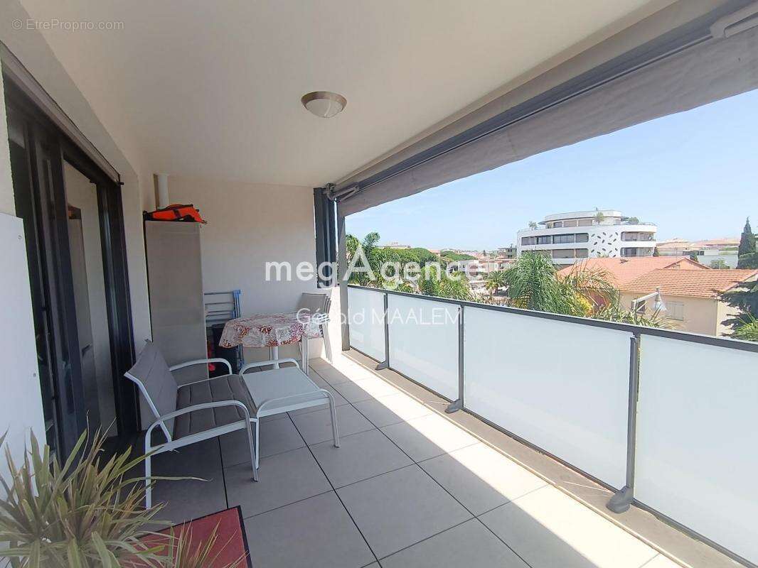 Appartement à FREJUS