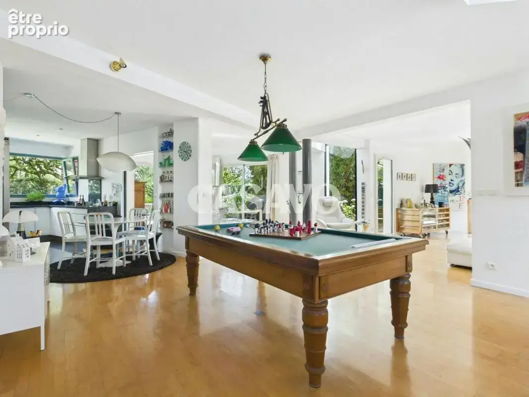 Vente Maison 8 pièces de 290m² - 59493 Villeneuve-d'Ascq - photo 12
