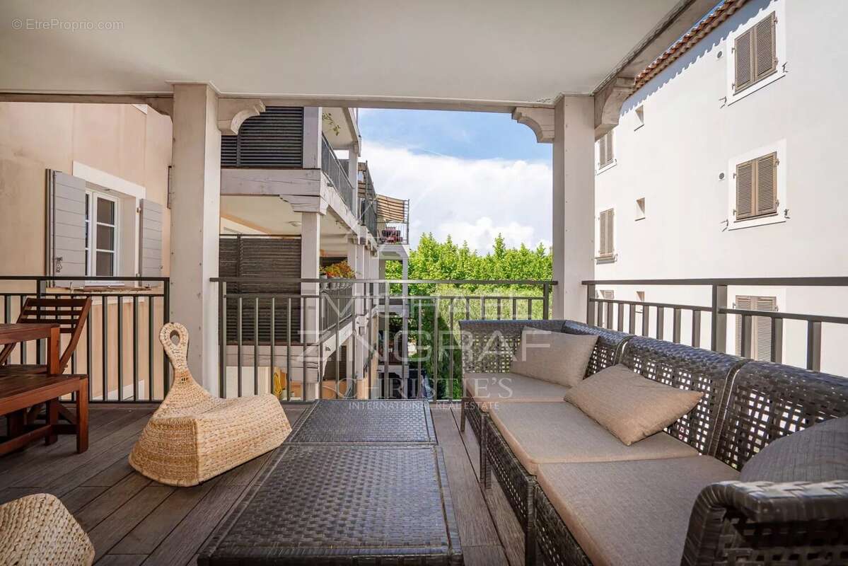 Appartement à SAINT-TROPEZ