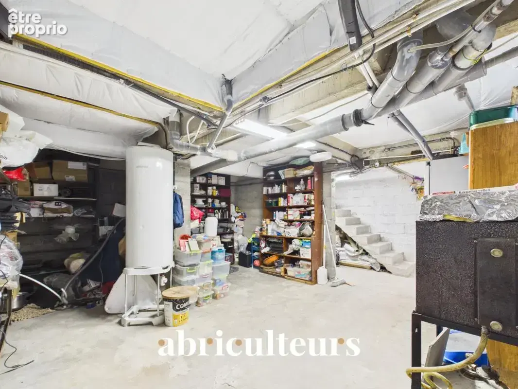 Maison familiale de plain pied - 5 chambres - 134 m²  - avec jardin, terrasse et 3 stationnements — Bezons - photo 21