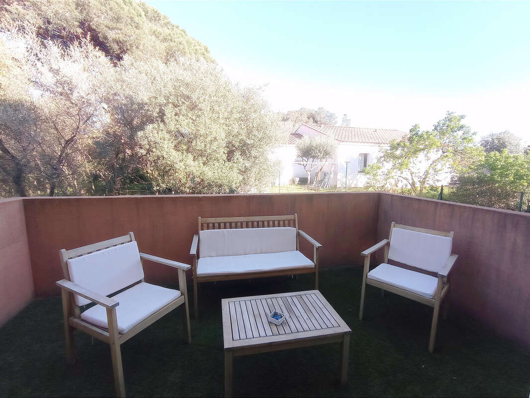 Appartement à SIX-FOURS-LES-PLAGES