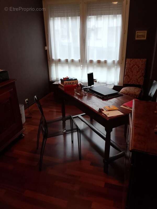 Appartement 115 m² à Chateauroux  - photo 8
