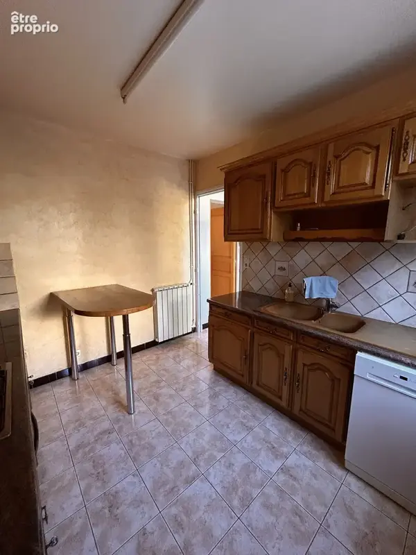 Saissac (30 min de Carcassonne)   Maison 4 faces habitable de suite + garage 90 m2 - photo 2