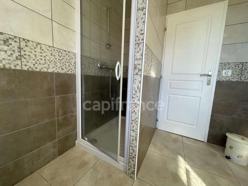 Maison à SAINT-MICHEL-DE-BANNIERES