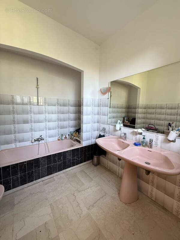 Maison à VILLECRESNES