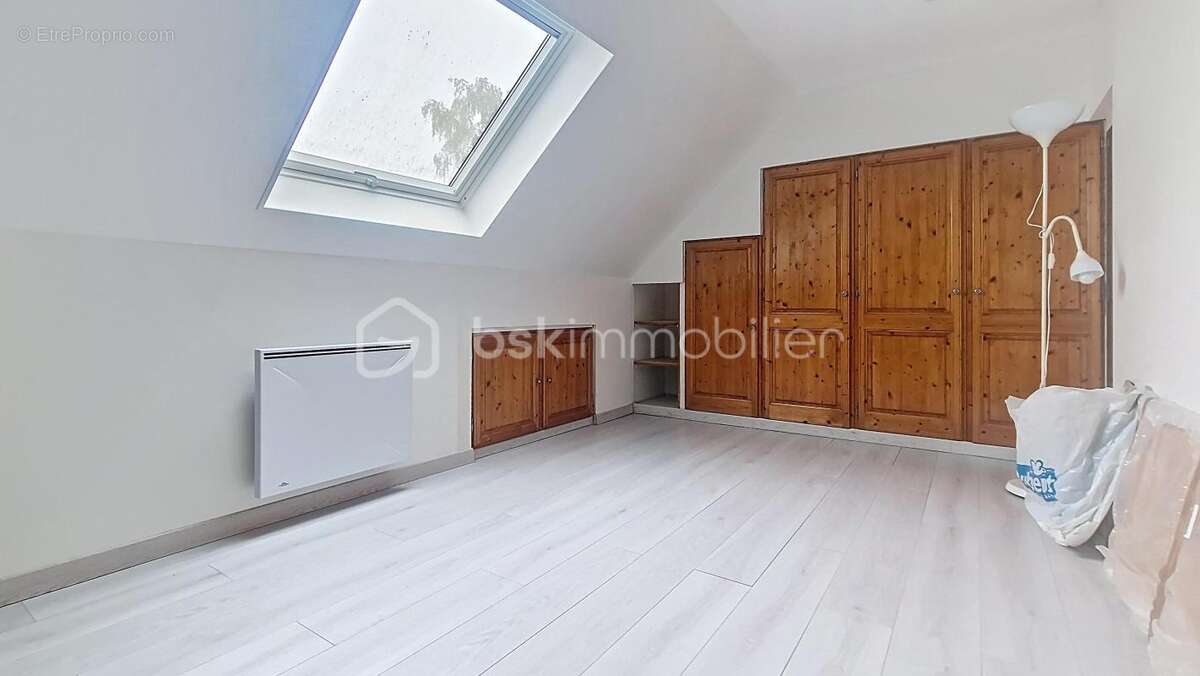 Maison à CLAYE-SOUILLY