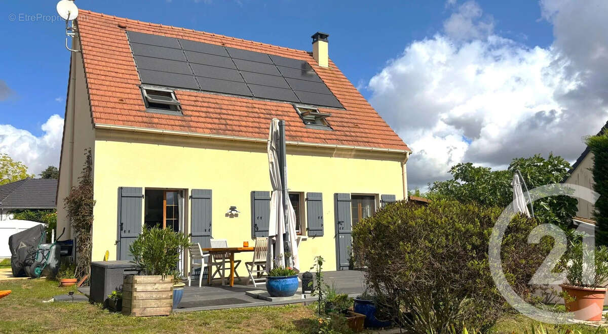 Maison à EZY-SUR-EURE