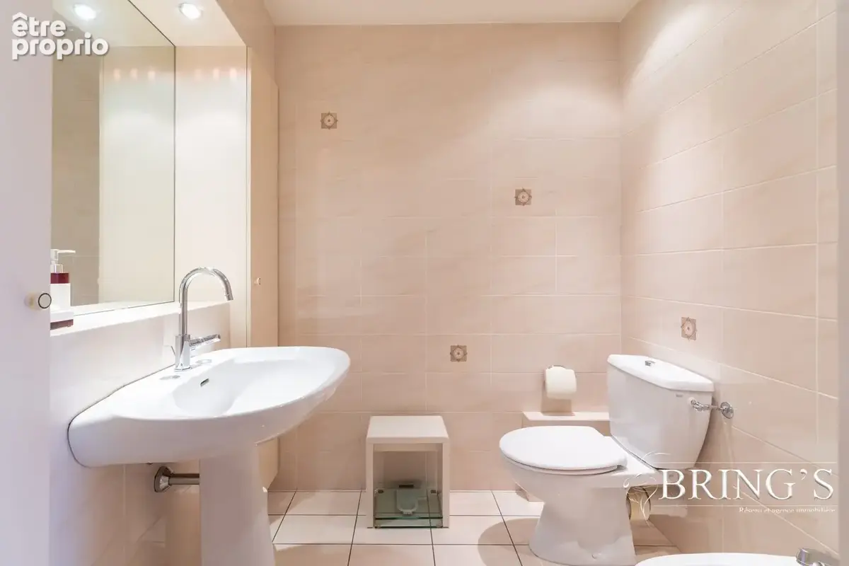 Appartement 7 pièces 98 m² à vendre à Annecy (74000) - photo 7