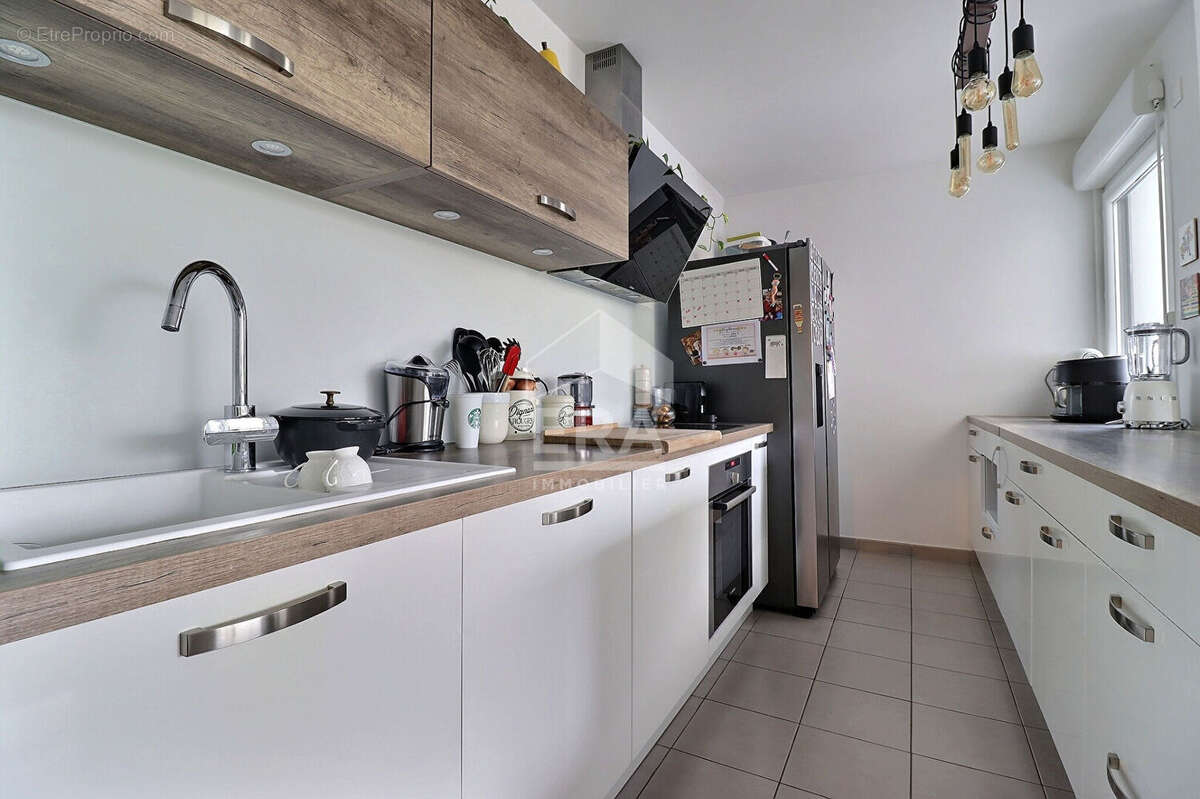 Appartement à COLOMBES