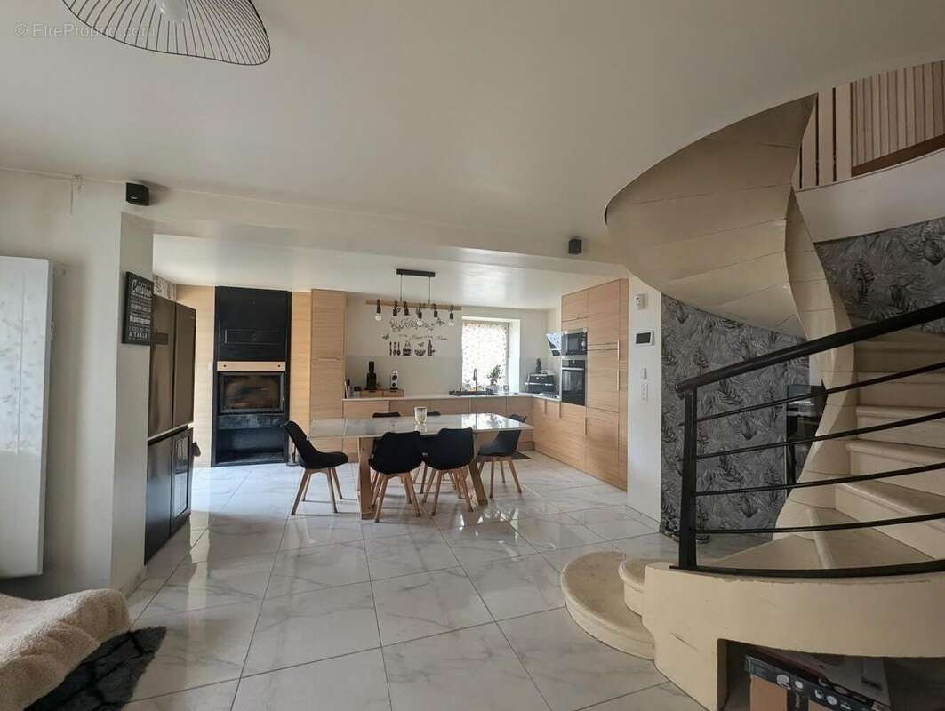 Photo 2 - Maison à FREPILLON