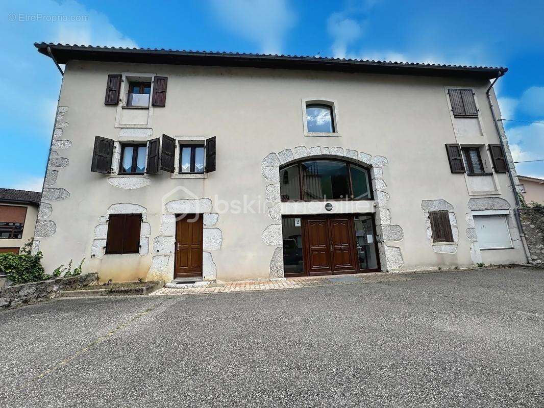 Appartement à CLAIX