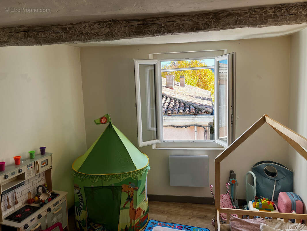 Appartement à NANS-LES-PINS