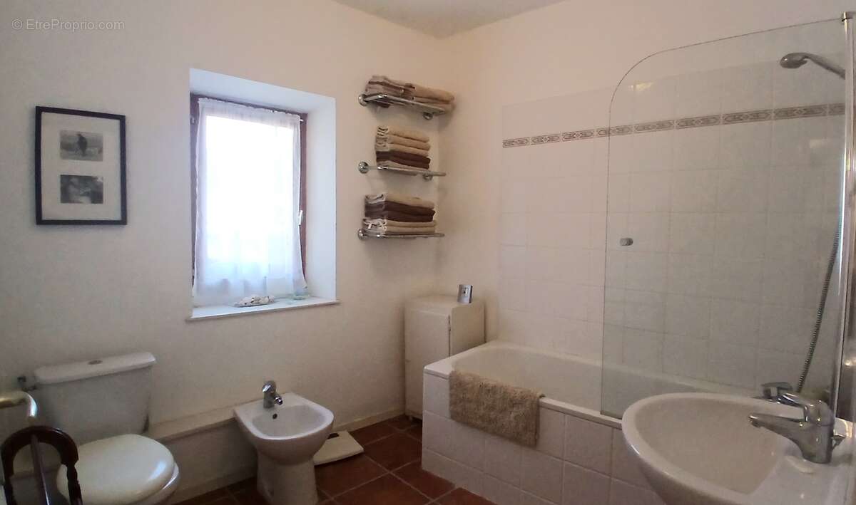 Spacieuse maison de caractère. - photo 24