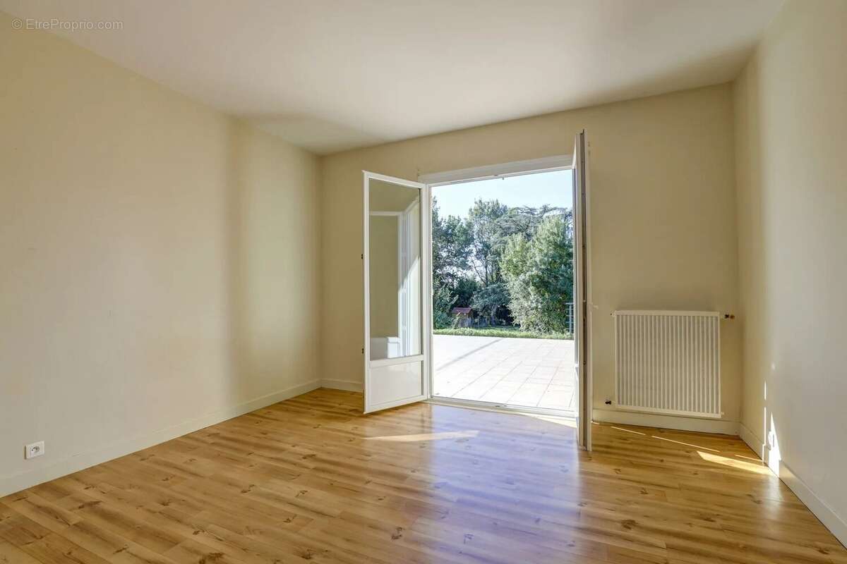 Maison à LAPEYROUSE-FOSSAT