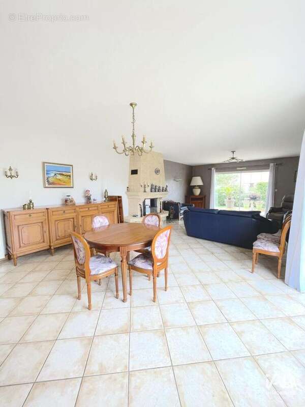 Photo 2 - Maison à TALMONT-SAINT-HILAIRE