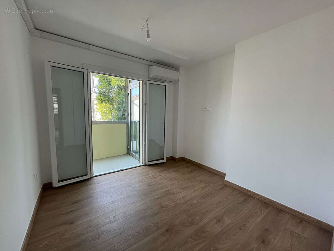 Appartement à CARRY-LE-ROUET