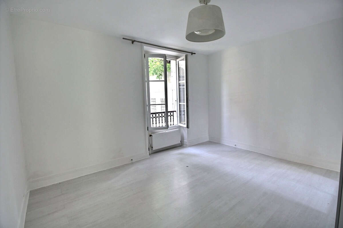 Appartement à PUTEAUX