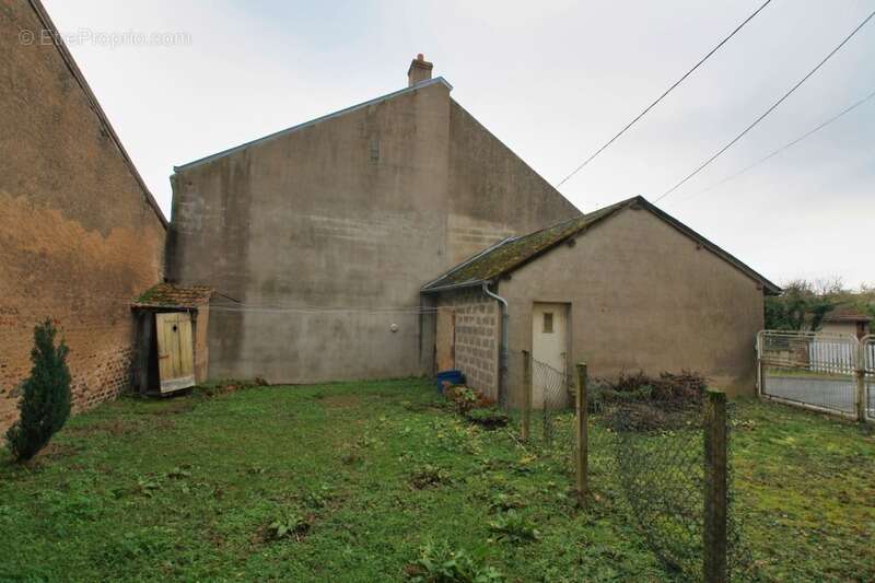 Maison à SAINT-LEON