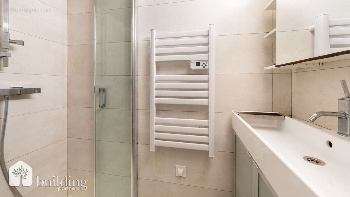 Appartement à PARIS-11E